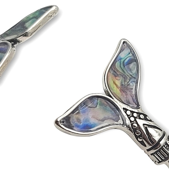 2/$30 Fishtail 🐟 Mermaid 🧜♀️ Whale 🐳 Tail Adjustable Cuff Bracelet L👀K New - Picture 5 of 6